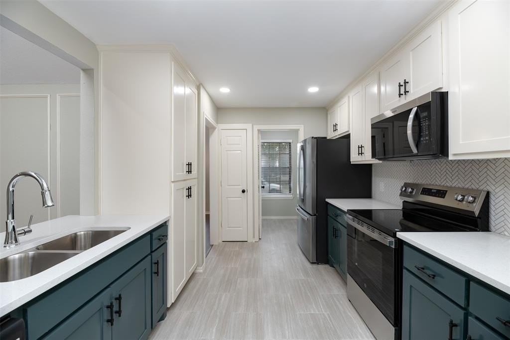 2311 Wimbledon Dr - Photo 6 of 31