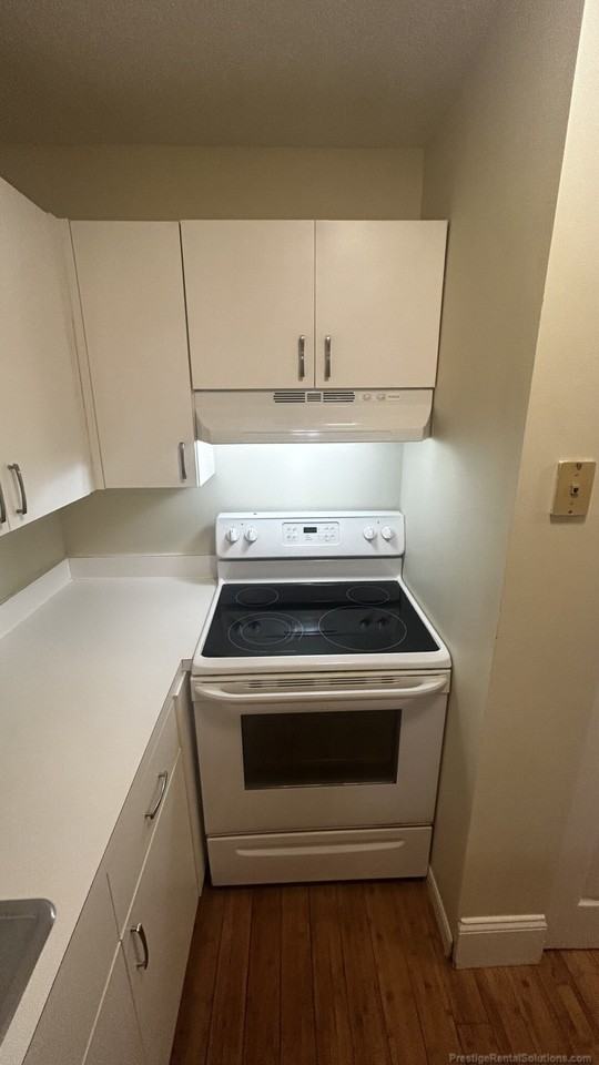 Saint Joseph St #310 - Photo 4 of 24