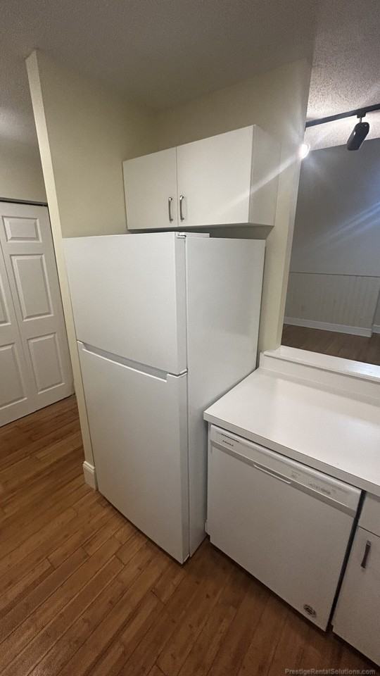 Saint Joseph St #310 - Photo 5 of 24