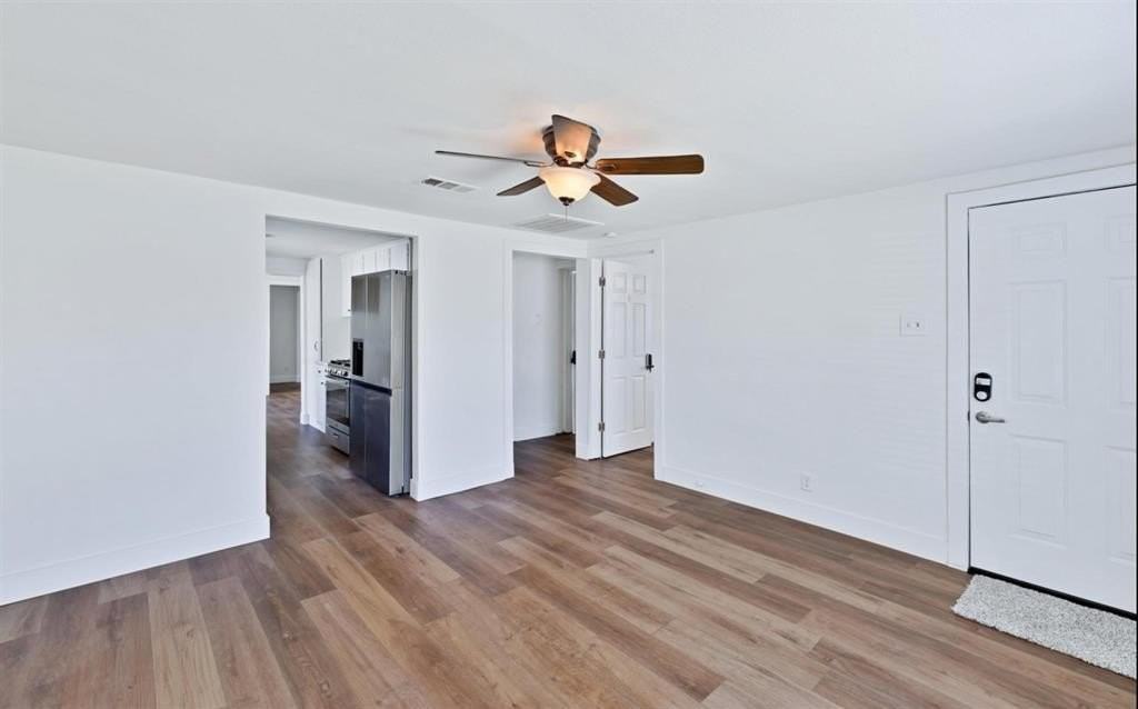 530 Se 2nd St - Photo 5 of 33