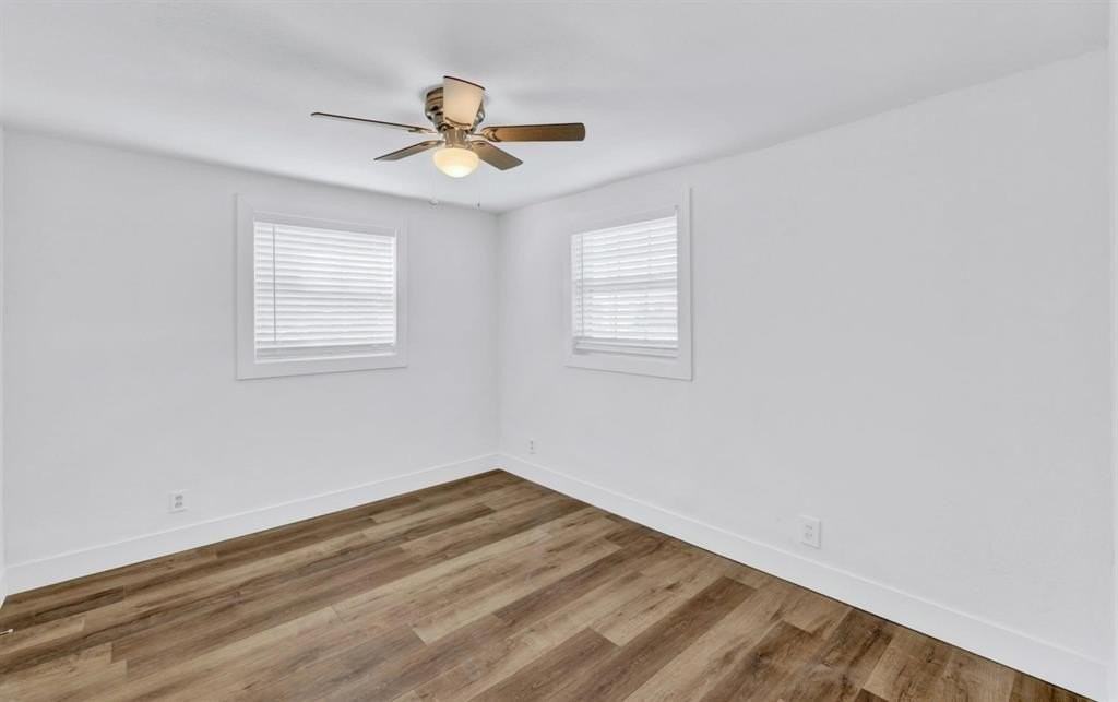 530 Se 2nd St - Photo 7 of 33