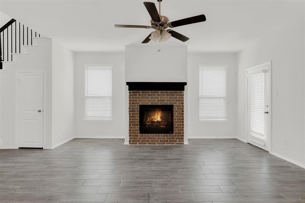 1717 Wayne Ln - Photo 7 of 37