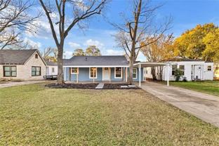 717 Bonham Street - Photo 1 of 1