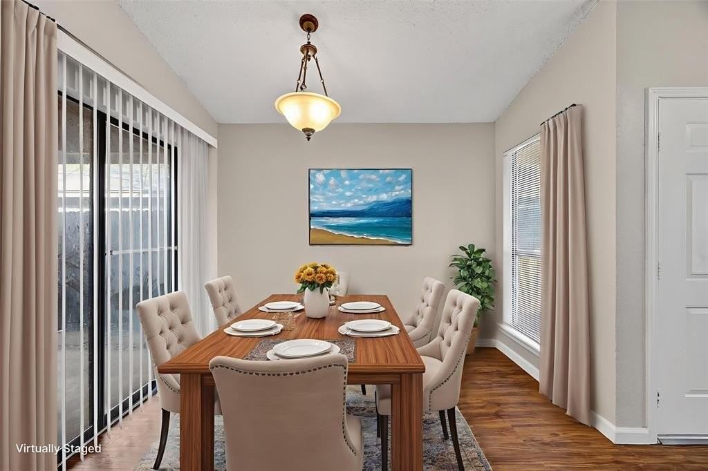 2724 Countryside Ln - Photo 2 of 28