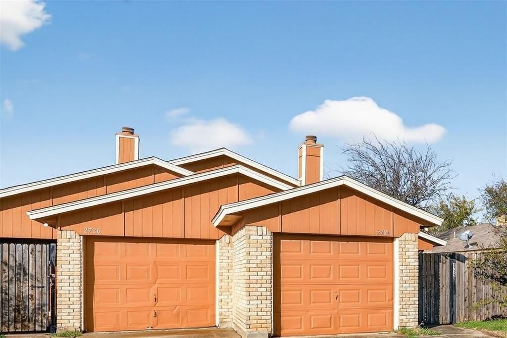 2724 Countryside Ln - Photo 5 of 28