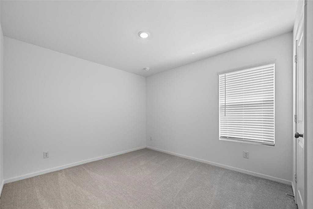 Finch Circle - Photo 7 of 18