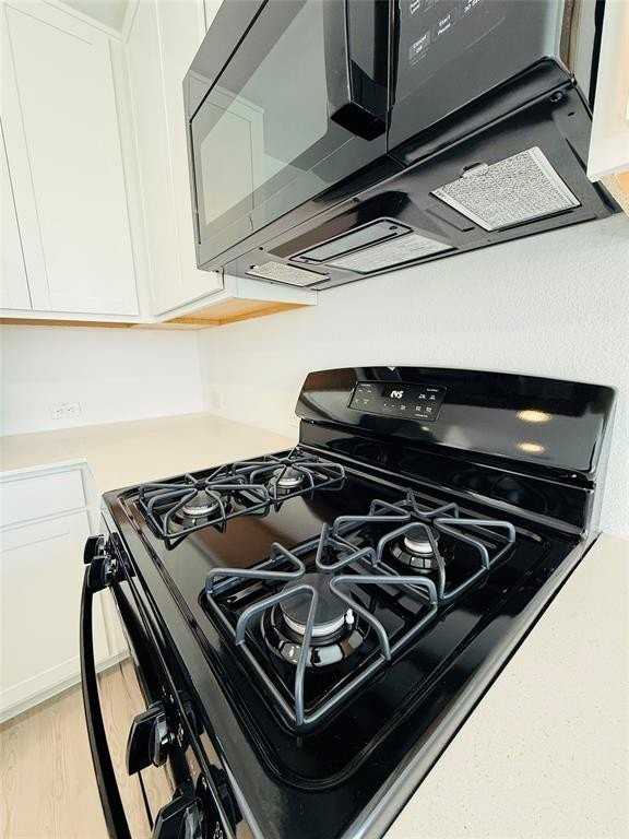 7157 Waterford Creek Ct - Photo 7 of 39