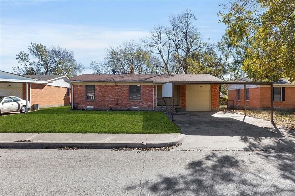 1406 Ridgeview St - Photo 3 of 16