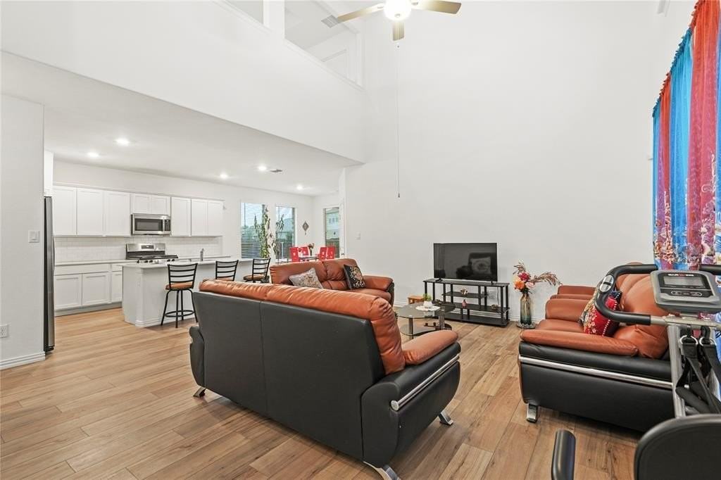 5346 Riverwalk Pkwy - Photo 6 of 28