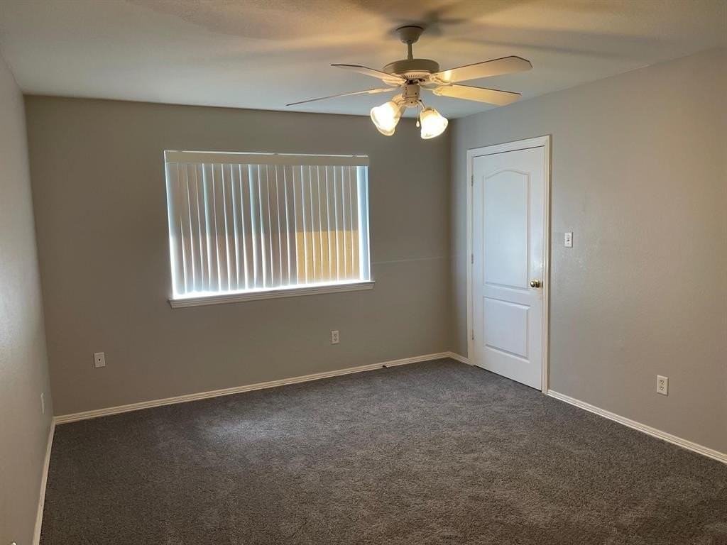 412 Central Park Dr #C - Photo 7 of 10