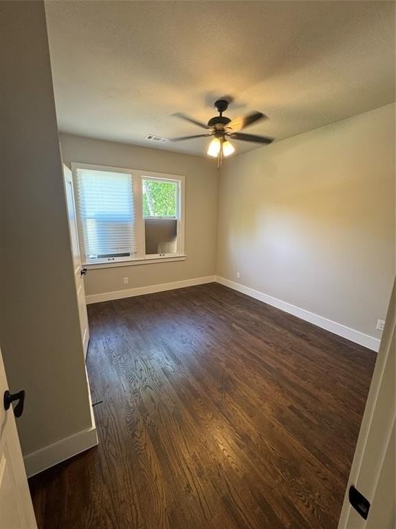 1810 Ramsey Ave - Photo 7 of 17