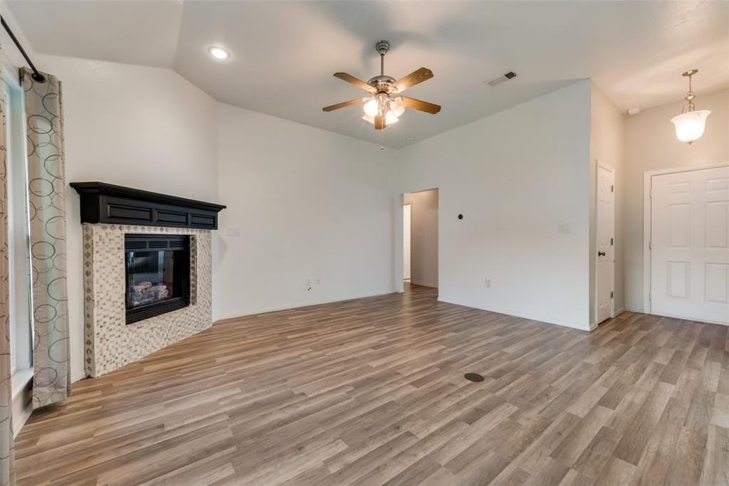 106 S 3rd Ave - Photo 4 of 30