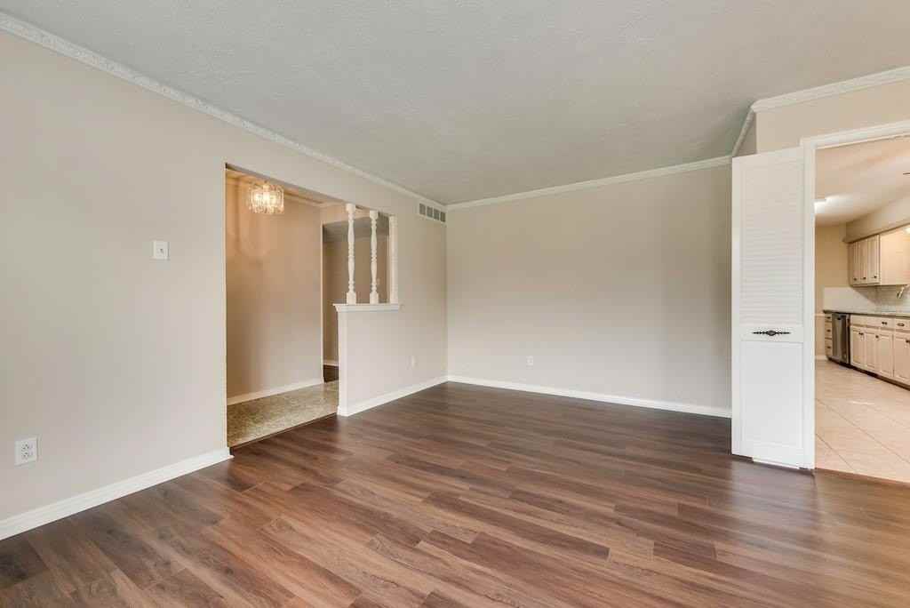 2240 Babalos Ln - Photo 6 of 25