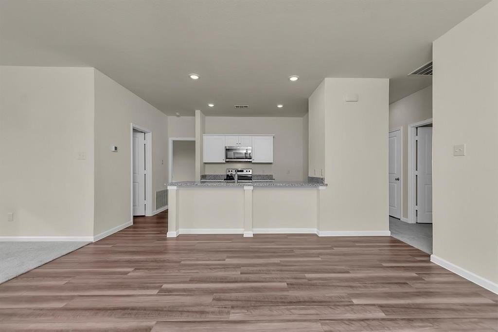 1617 Escondido Dr - Photo 6 of 29