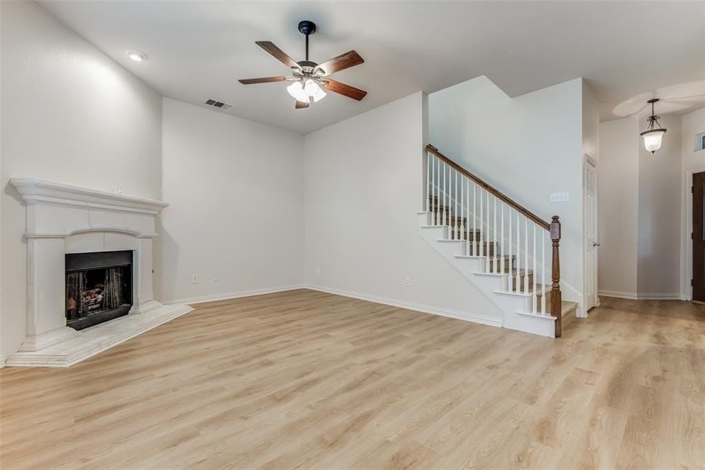 2008 Webb Dr - Photo 2 of 12