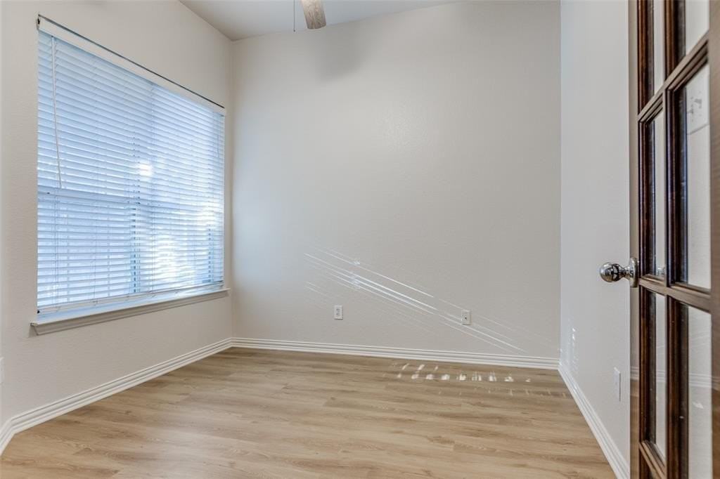 2008 Webb Dr - Photo 3 of 12