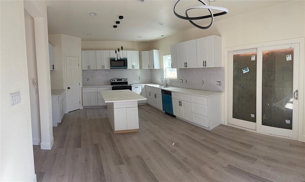 4716 Frank St - Photo 6 of 21