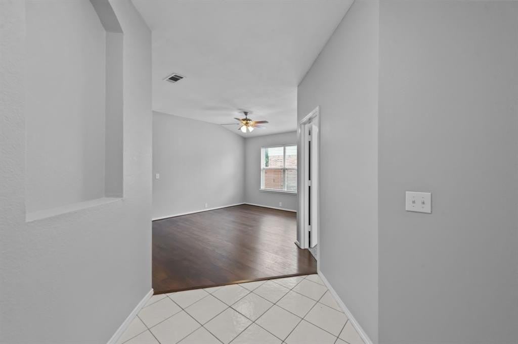 2449 Texoma Dr - Photo 2 of 26