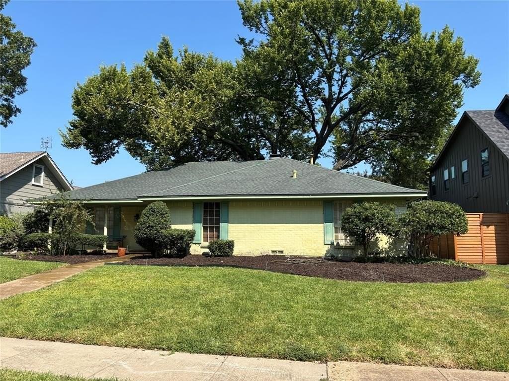 328 Ridge Crest Dr - Photo 2 of 17