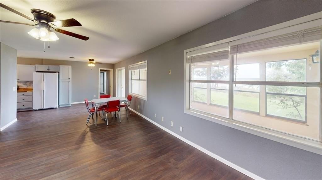 7941 County Road 574 - Photo 3 of 28