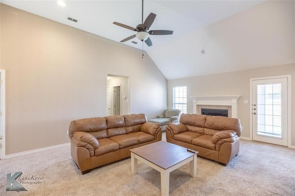 6670 Picadilly Street - Photo 6 of 38