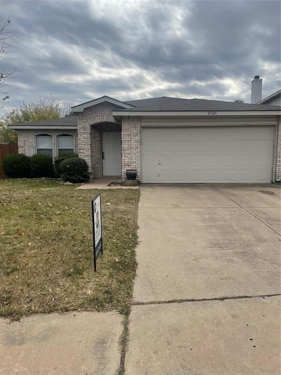 4509 Willow Way Dr - Photo 2 of 32