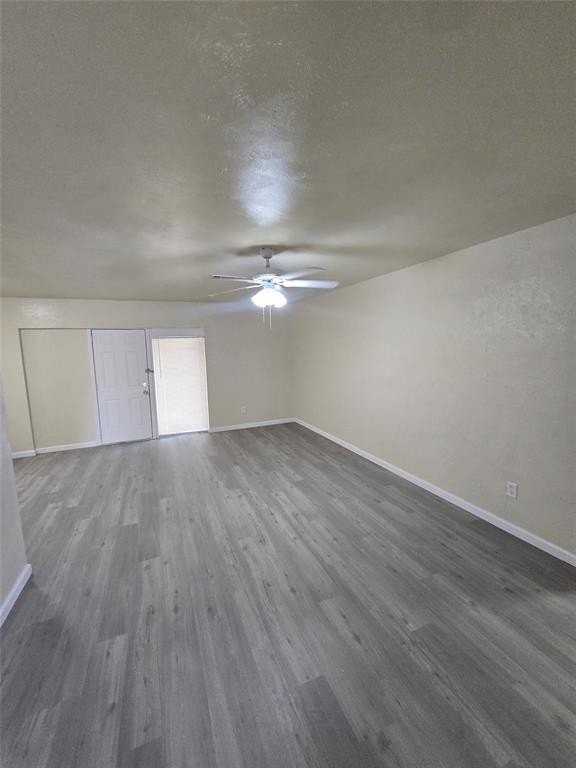 2646 Concord Ln - Photo 2 of 8