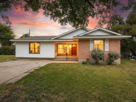 featured image of 1220 Colfax Circle