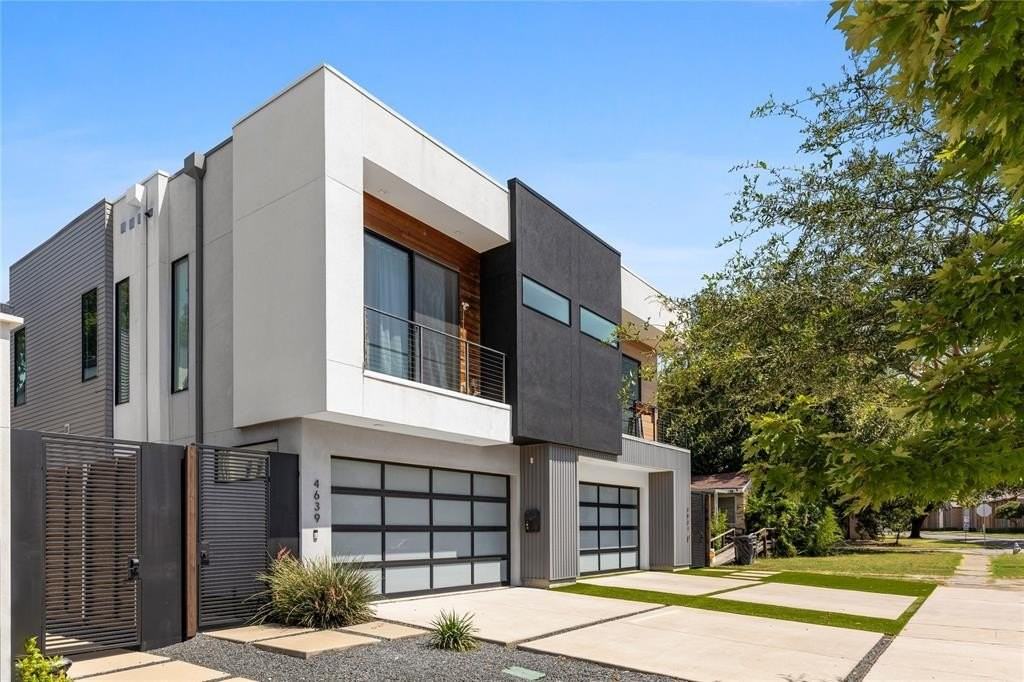 4639 Coles Manor Place - Photo 2 of 37