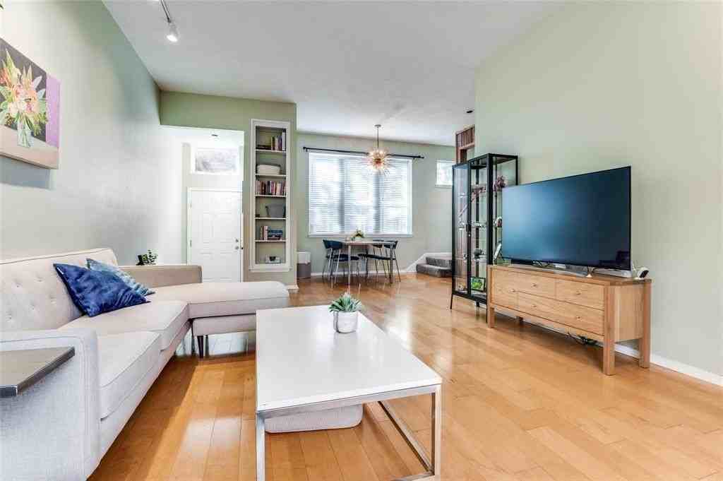 4006 Holland Ave #C - Photo 2 of 11