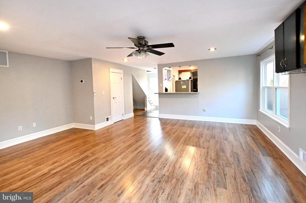 59 Wyndmoor Drive - Photo 2 of 30