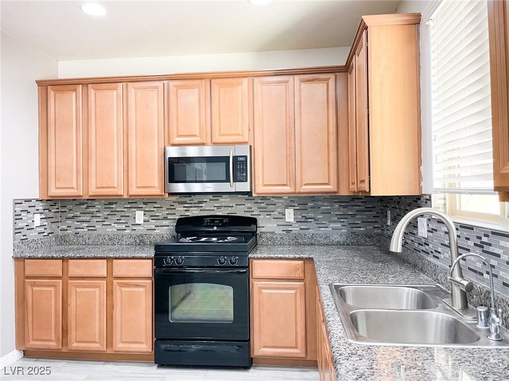 7727 Peaceful Trellis Dr - Photo 6 of 29