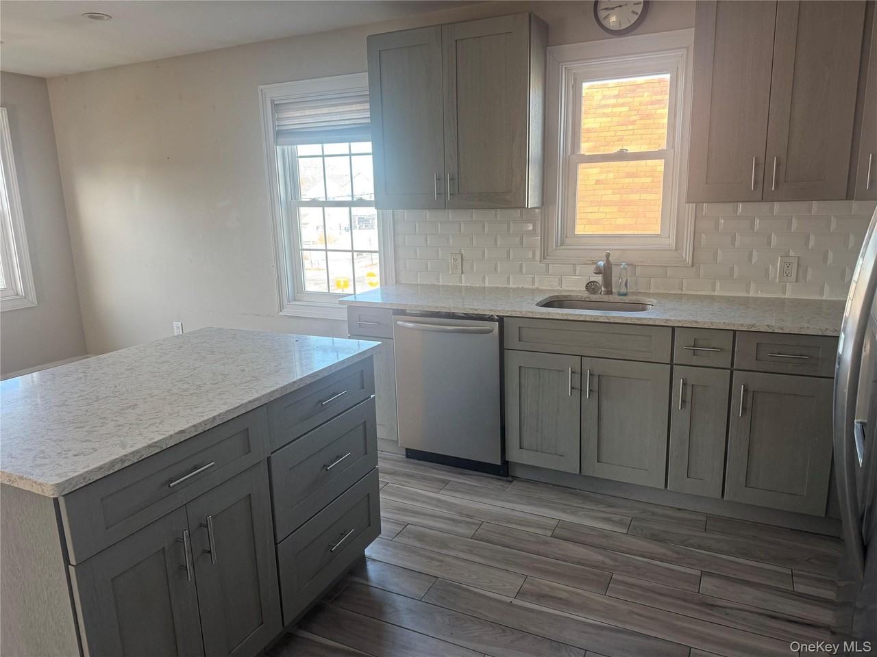 614 Monroe Blvd - Photo 5 of 14