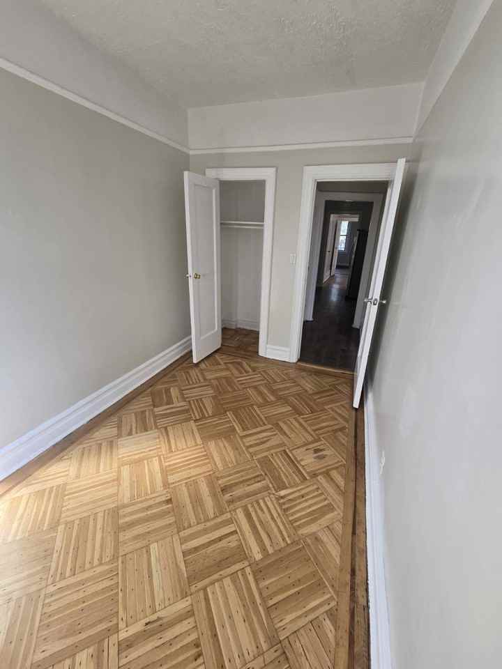 3116 81st St - Photo 5 of 6