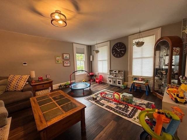 122 Saratoga Ave #1stFL - Photo 6 of 17