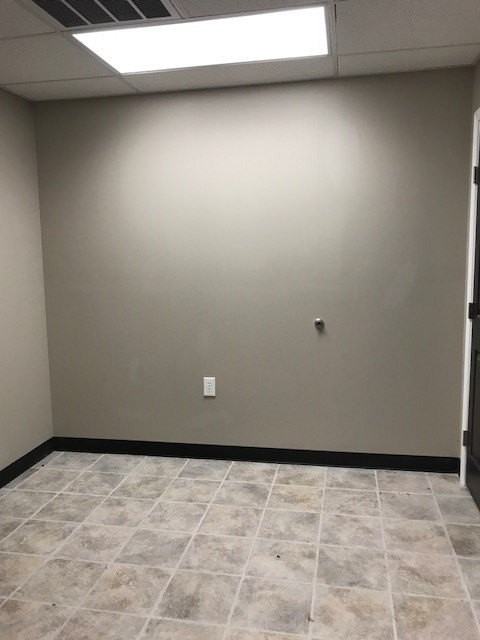 1105 Sw 2nd St - Photo 3 of 14