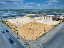 featured image of 1622 West 2nd Street