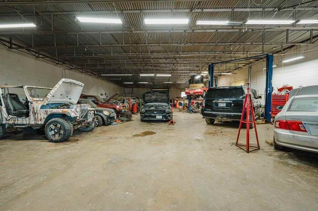 808 North Muskingum Avenue - Photo 3 of 14