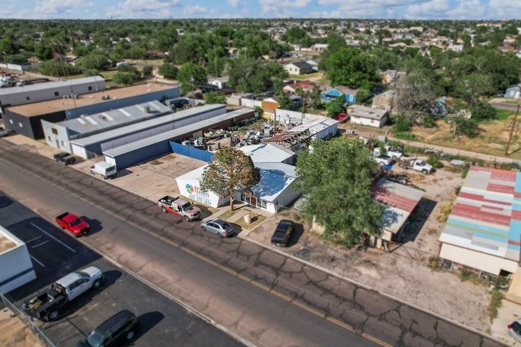 2114 N Jackson Ave - Photo 6 of 19