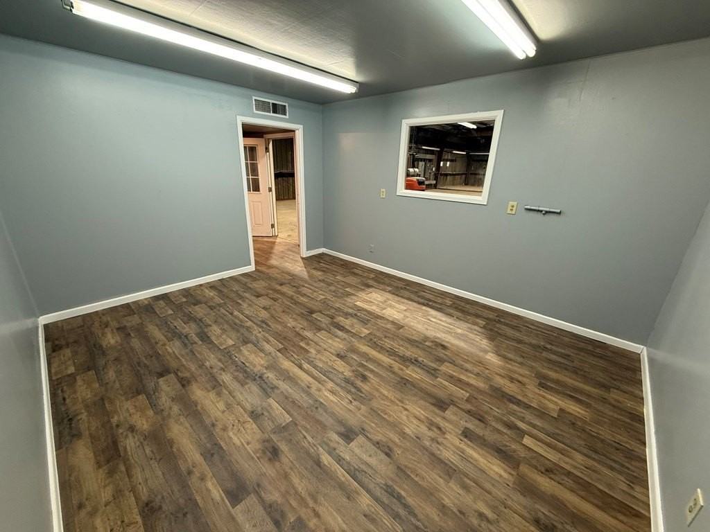 8320 N County Rd W - Photo 6 of 19