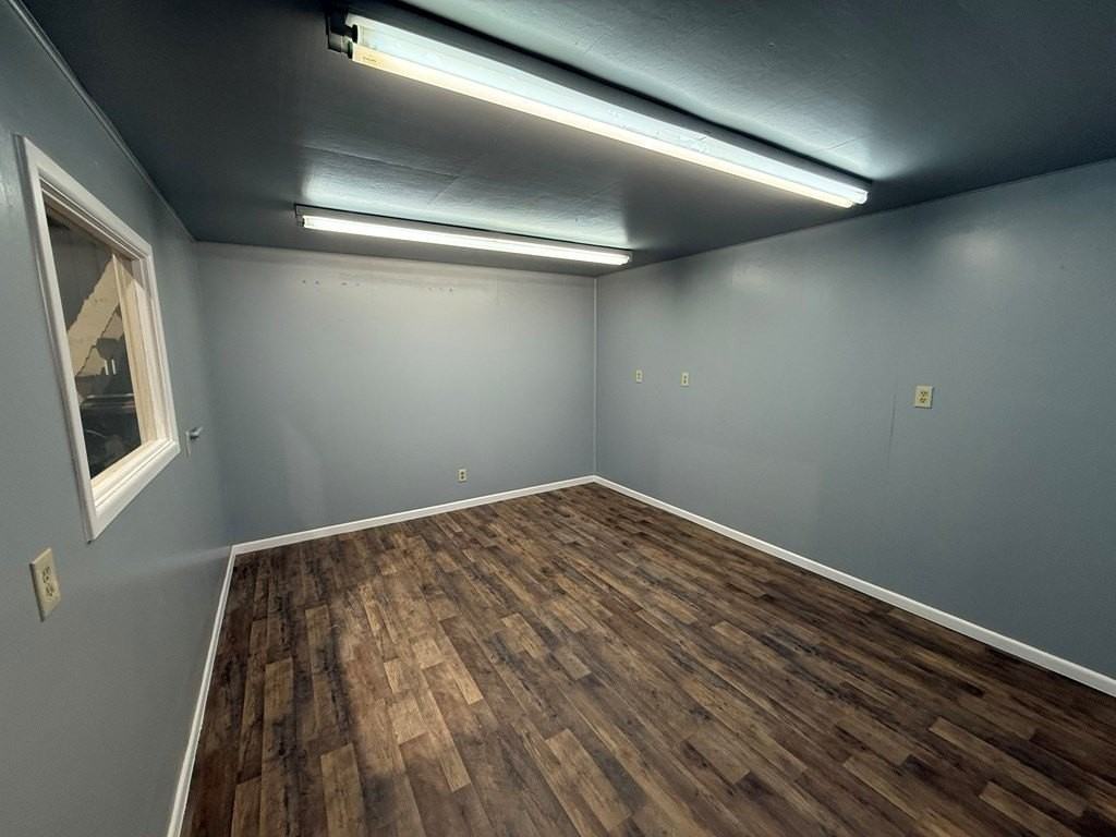 8320 N County Rd W - Photo 7 of 19