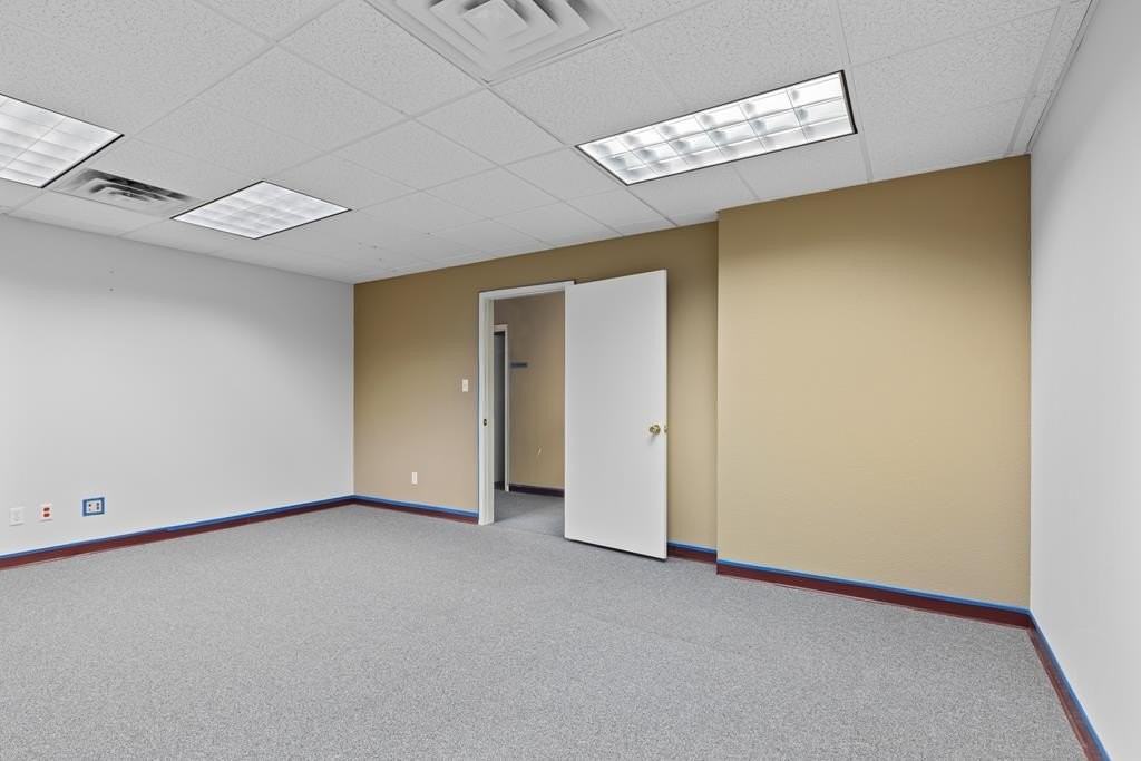 1128 S Grandview Ave - Photo 7 of 25