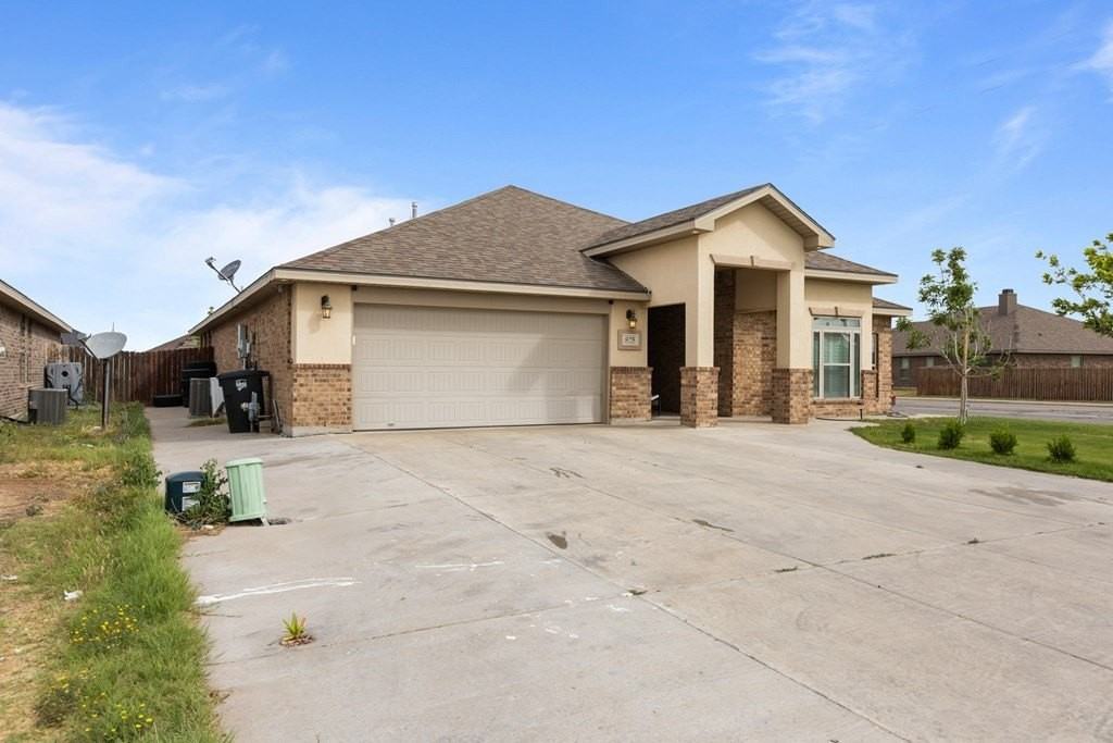 825 E 91st St - Photo 2 of 37