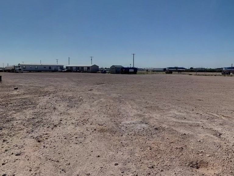 1471 Thrasher Ln - Photo 6 of 24