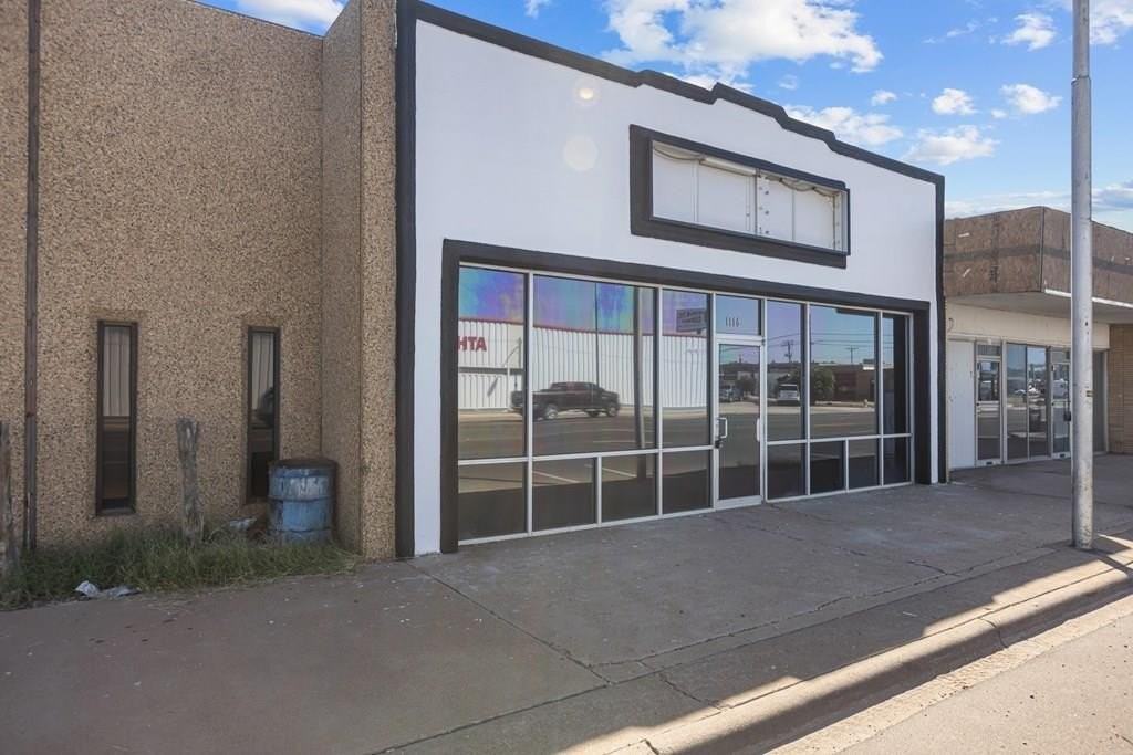 1116 North Grant Avenue - Photo 2 of 15