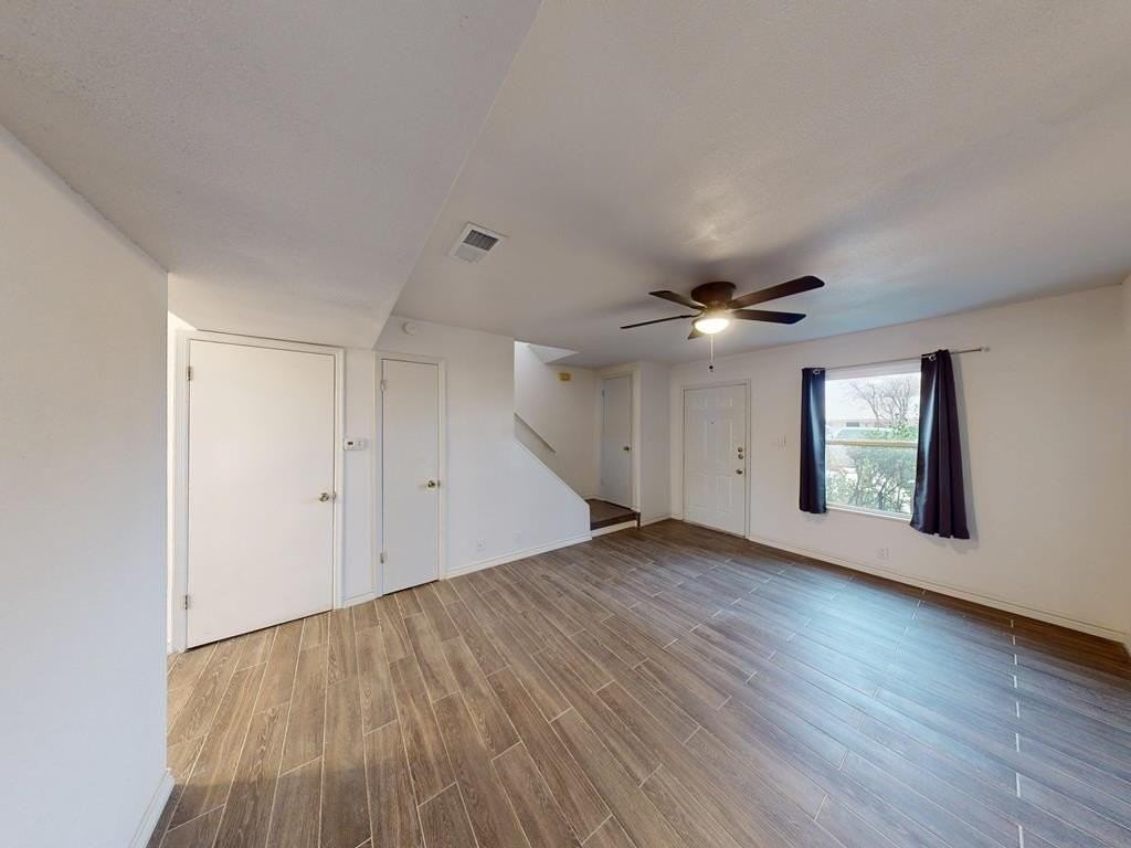 728 Southwest 7th Place - Photo 3 of 27