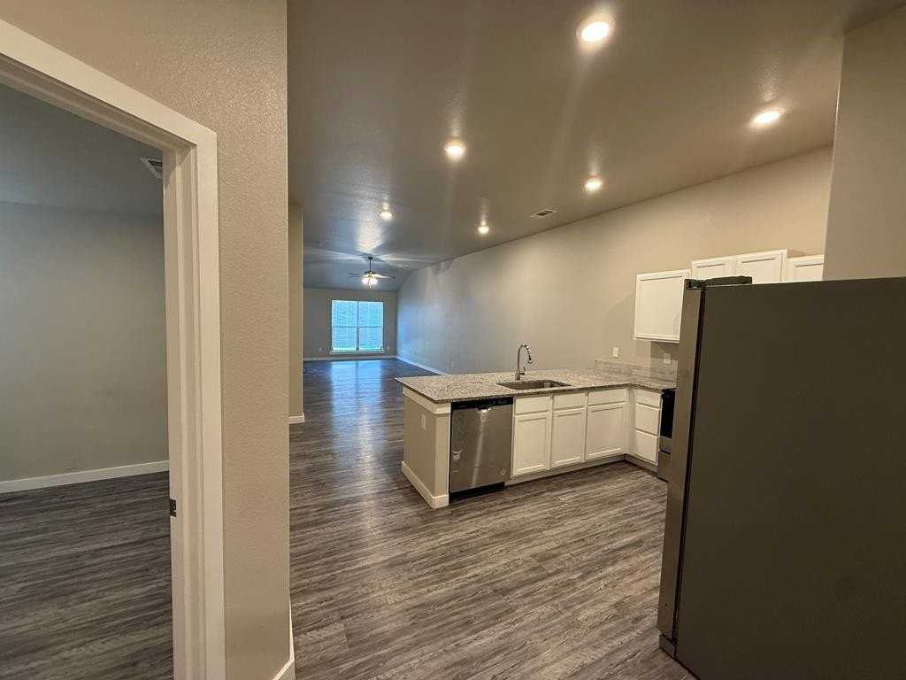 65 Maverick Drive - Photo 6 of 21