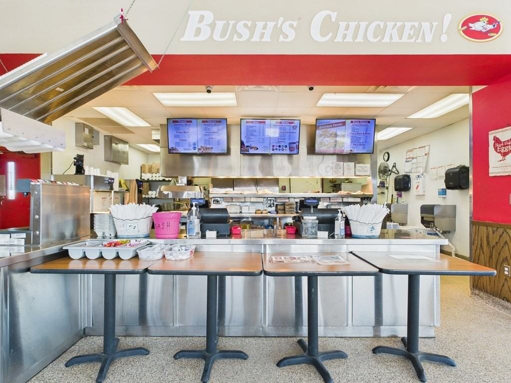 1700 W Dickinson Blvd - Photo 5 of 24