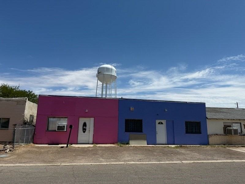 518 S Pecan St - Photo 3 of 29