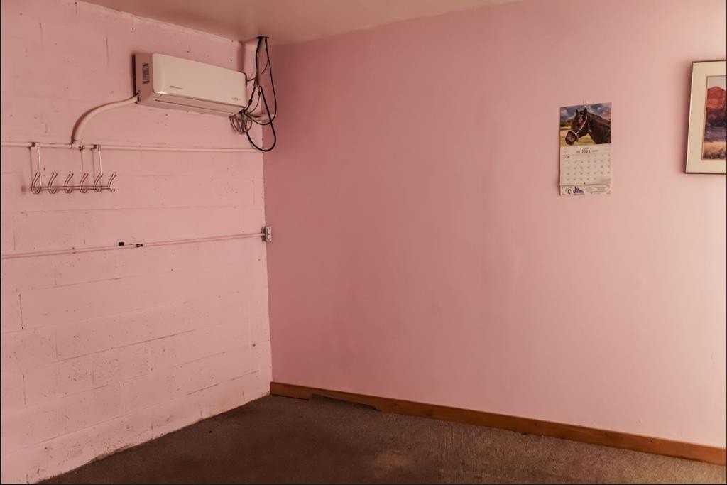 518 S Pecan St - Photo 5 of 29